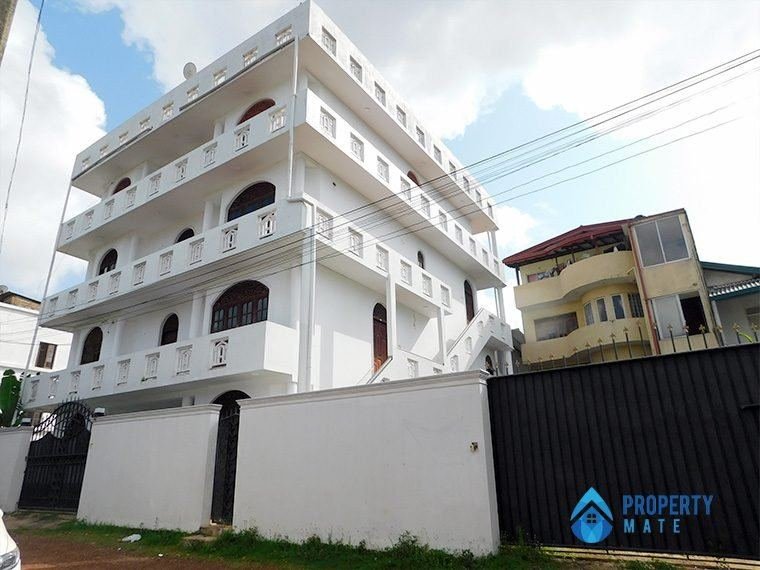 Apartment House for rent in Maharagama - photo 1