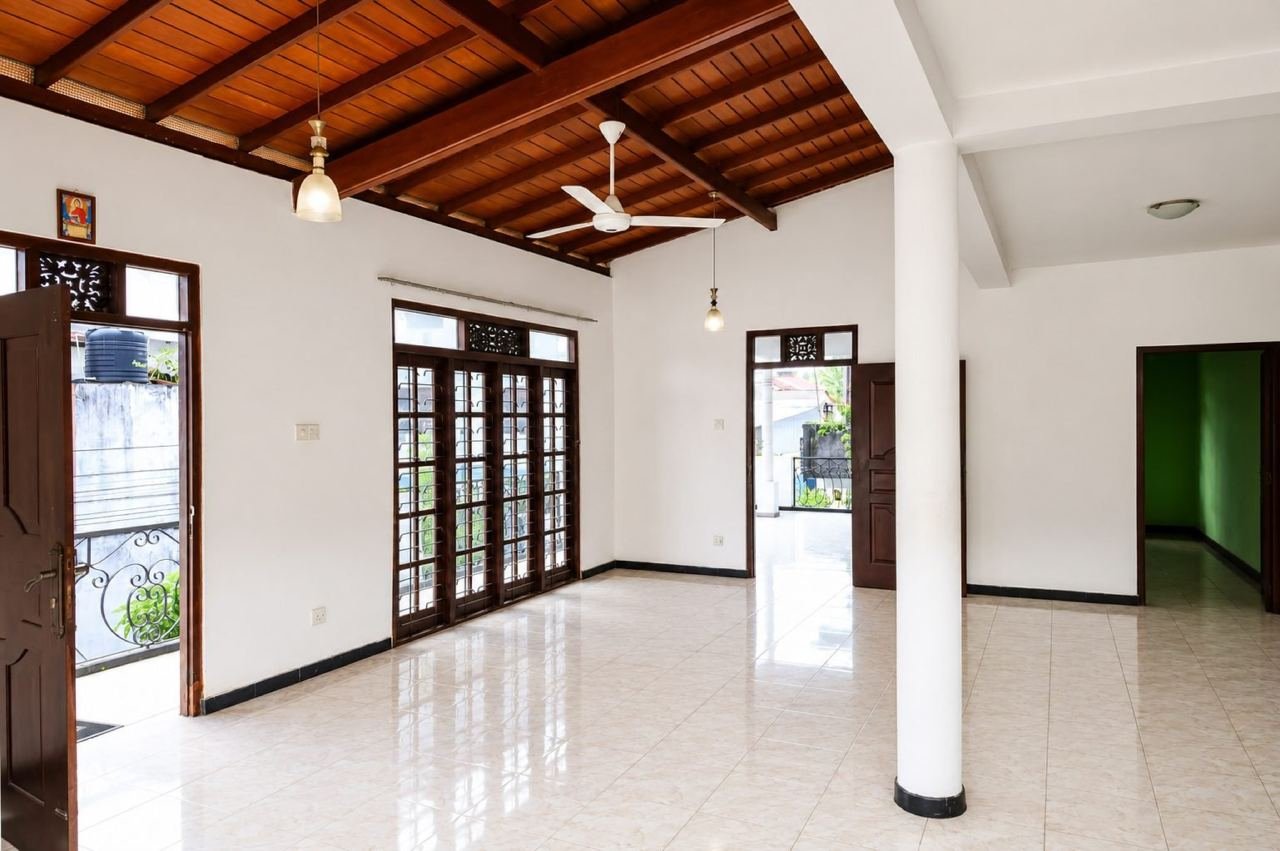 House for rent in Nugegoda Wijerama - photo 2