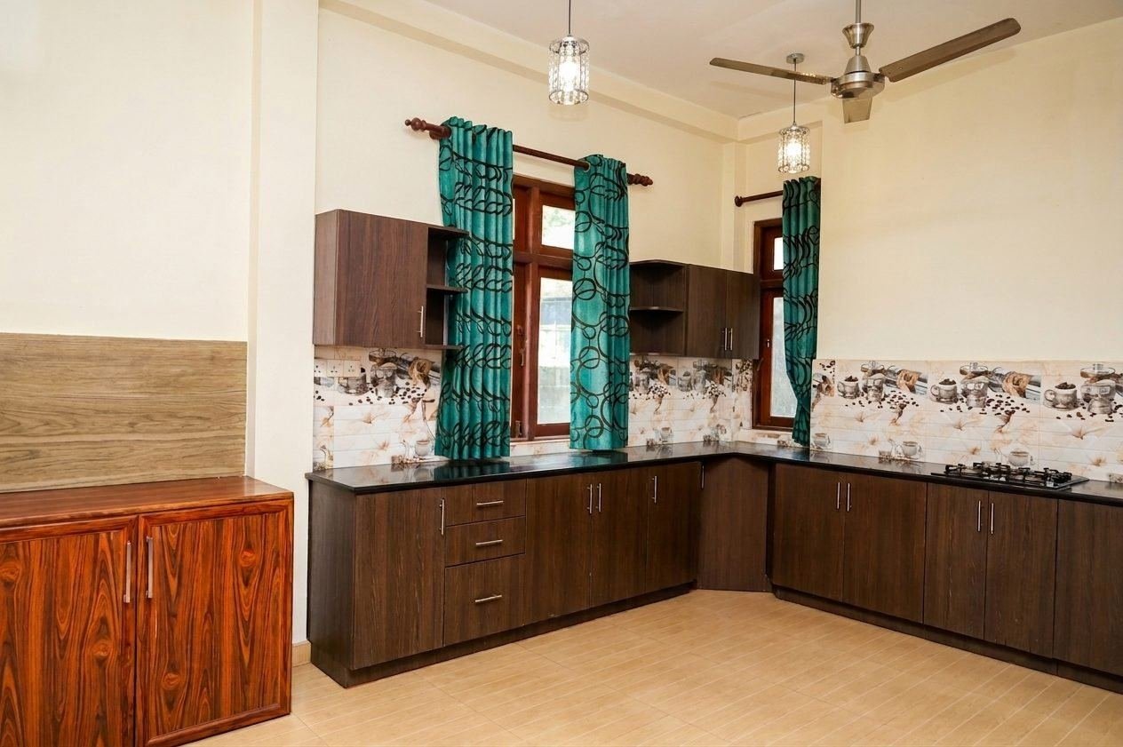 Two storey house for sale in Battaramulla Koswatte - photo 3