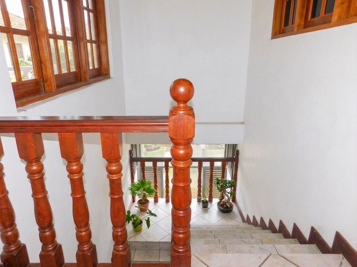 Three storey house for sale in Ethul kotte - photo 6