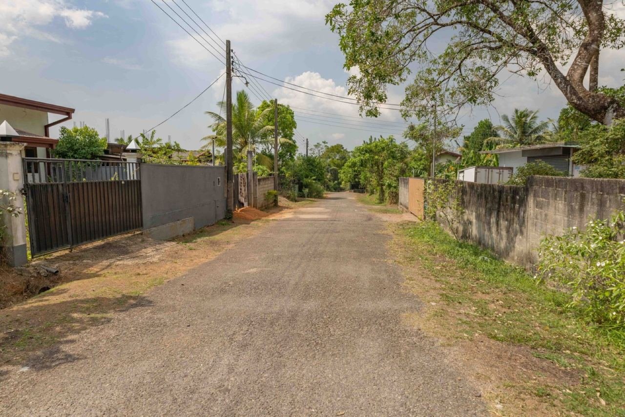 Land for sale in Homagama Pitipana - photo 6