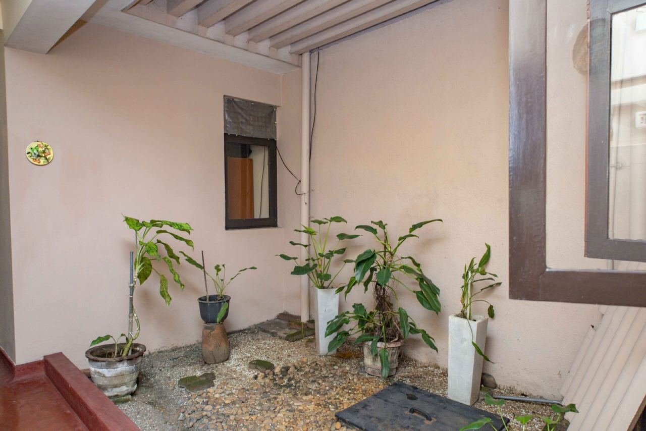 House for sale in Kohuwala Nugegoda facing main rd - photo 7