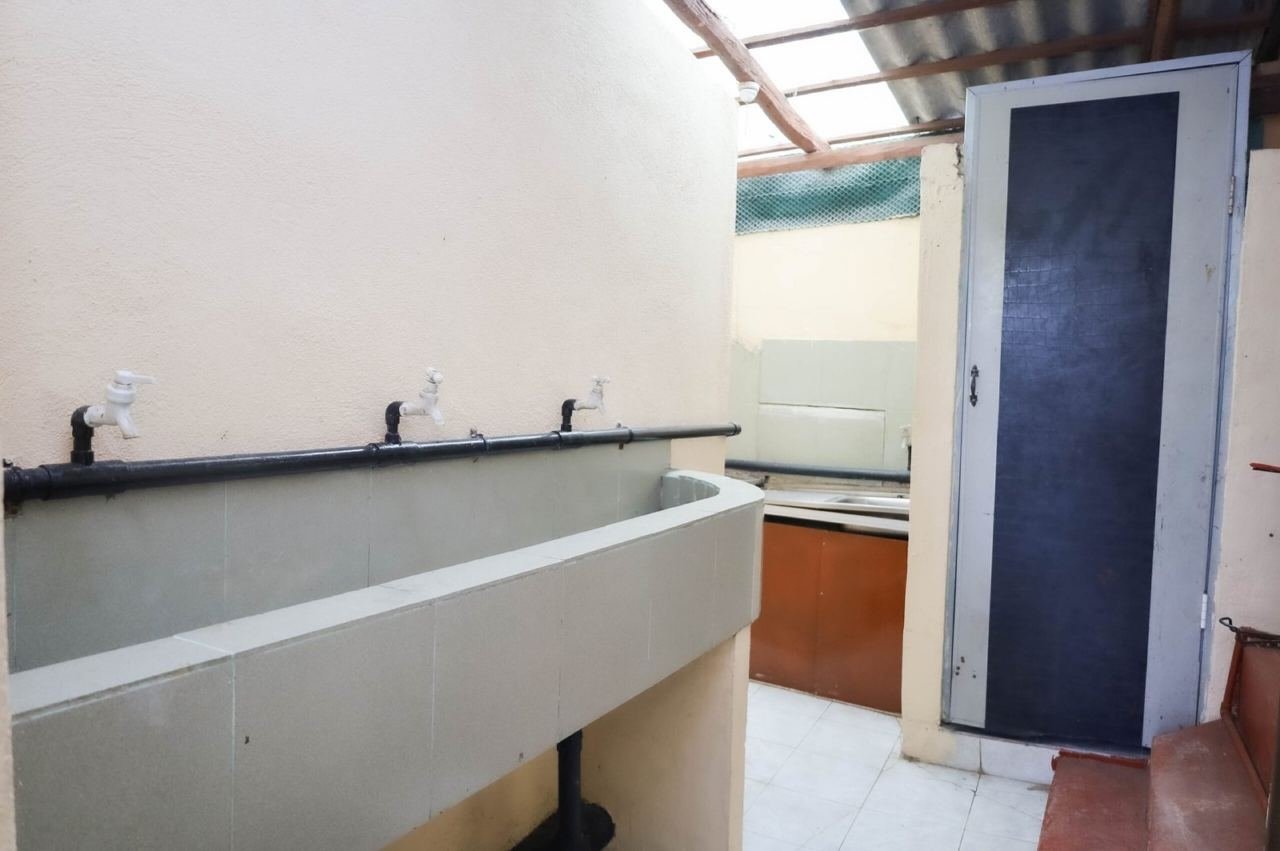 Two storey building house for sale in Seeduwa Katunayake - photo 9