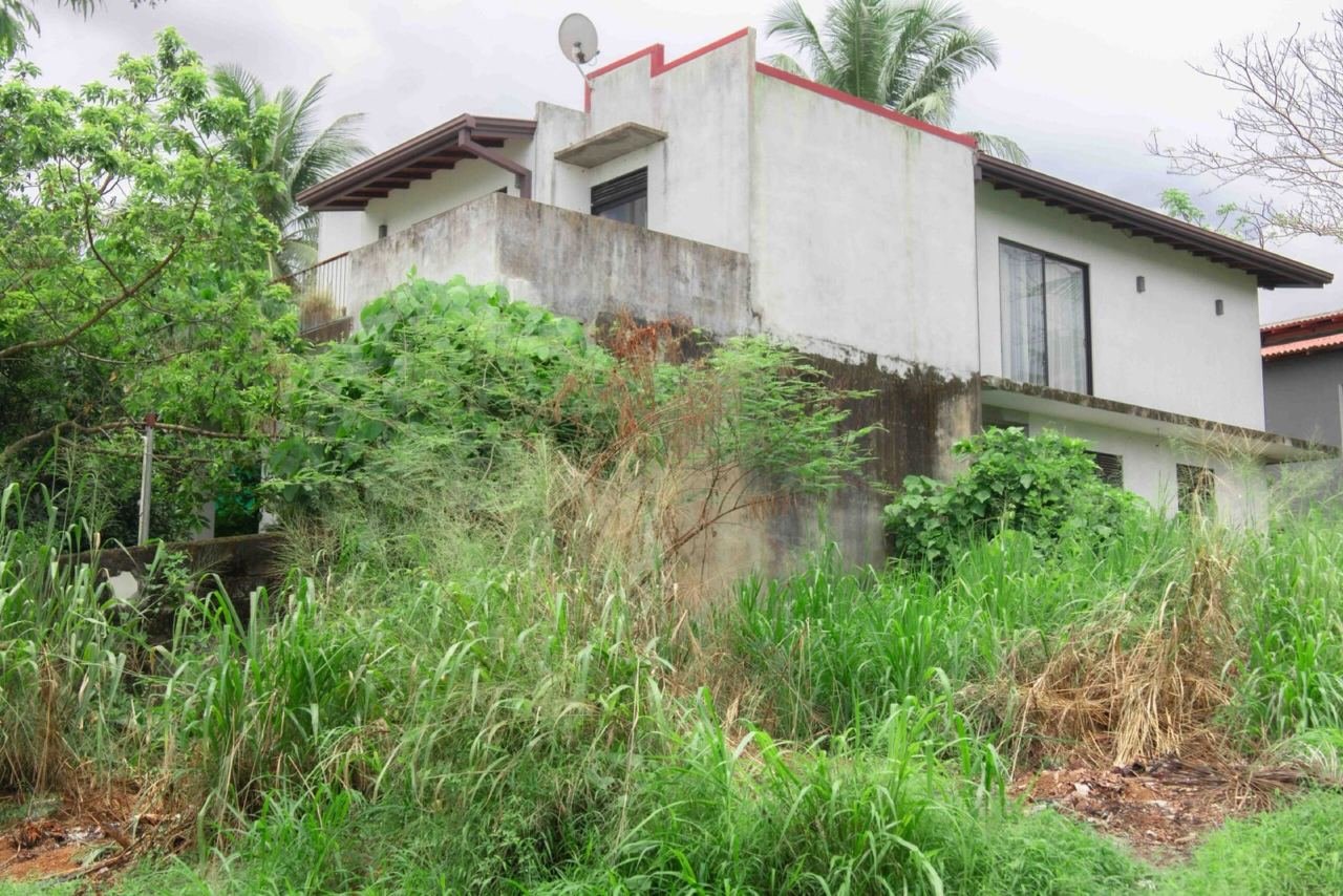 Two storey house for sale in Homagama - photo 1