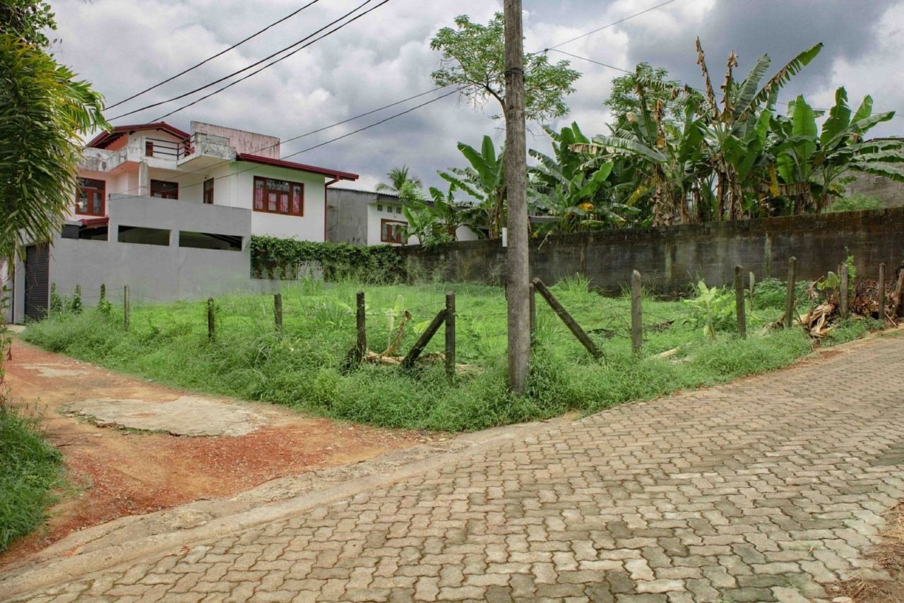 Land for sale in Malabe - photo 3