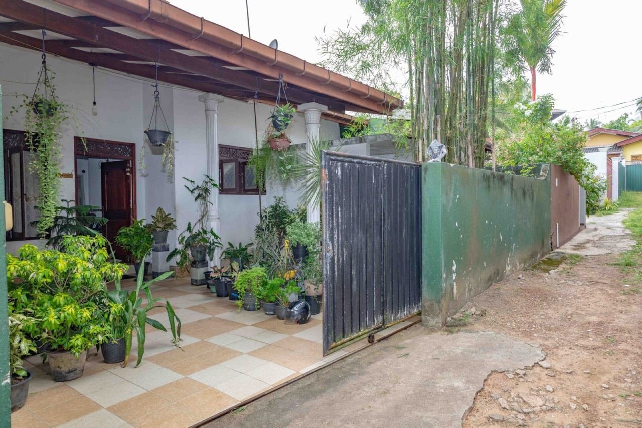 House for sale in Pannipitiya Gorakapitiya - photo 2