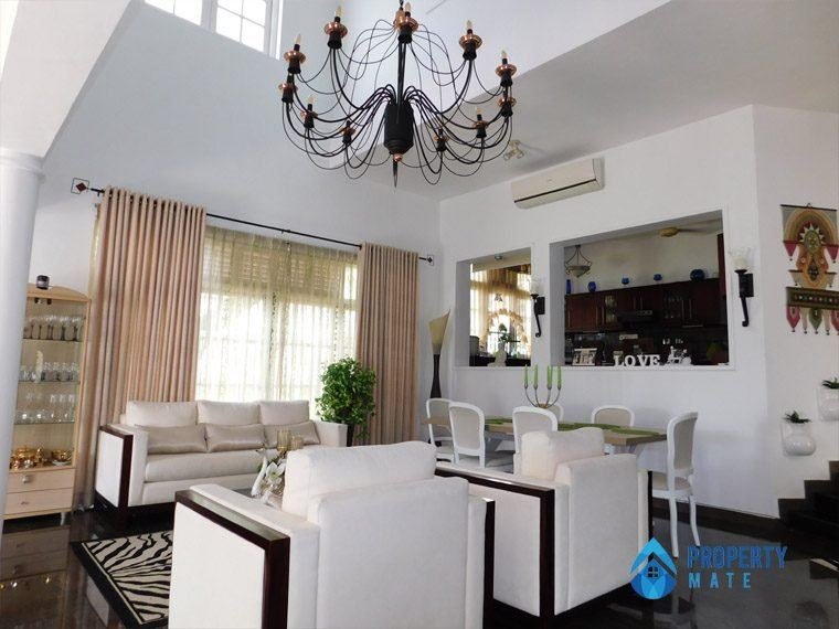Three storey luxury house for sale in Kotte - photo 3