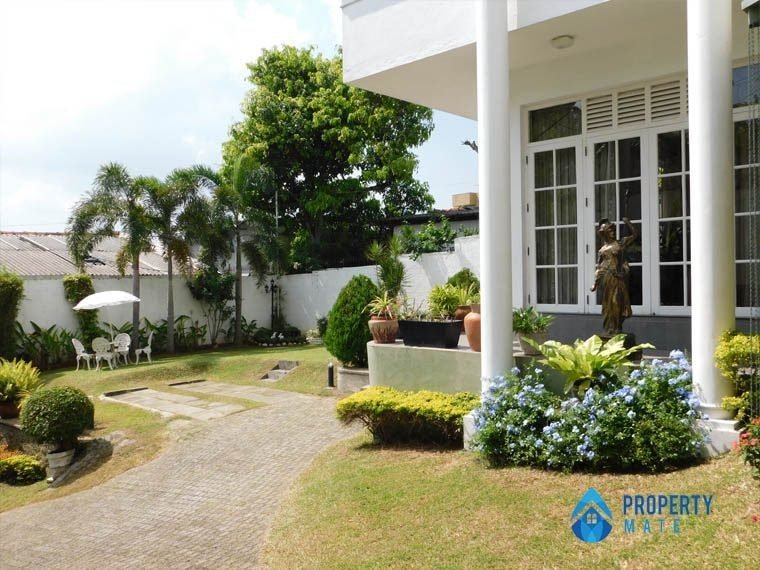 Three storey luxury house for sale in Kotte - photo 10