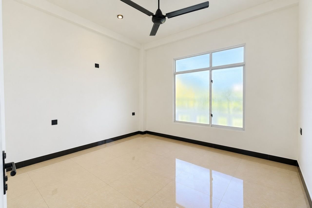 Modern luxury villa hotel for sale in Tangalle - photo 4