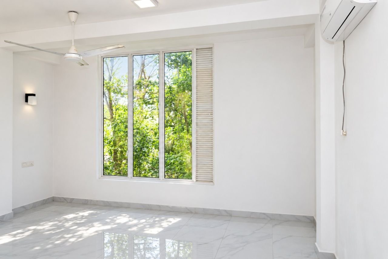 Modern spacious two-storey house for rent - photo 4