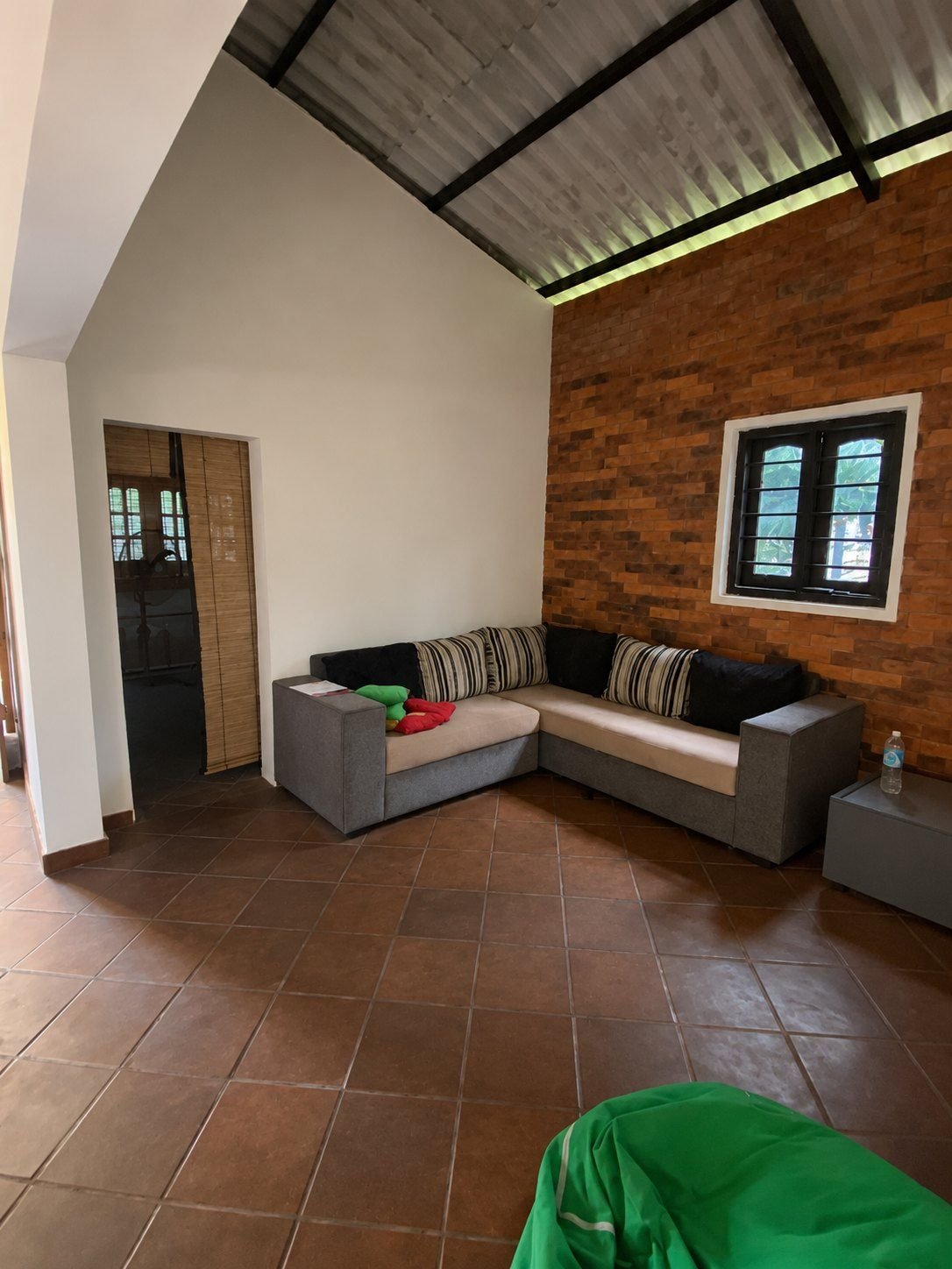Renovated house for sale in Bandaragama - photo 4