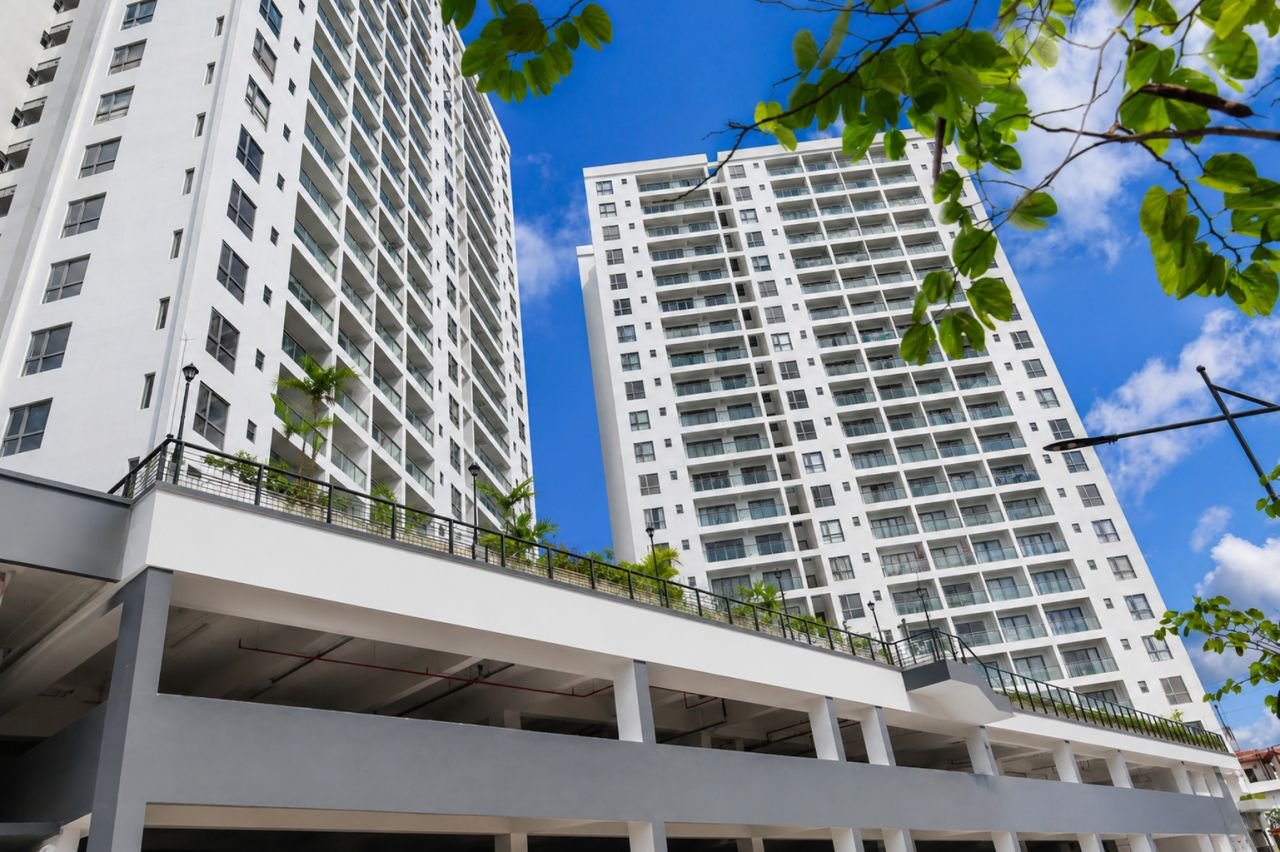 Fully Furnished Luxury 3 Bedroom Apartment for Rentin in Kotte Colombo - photo 1