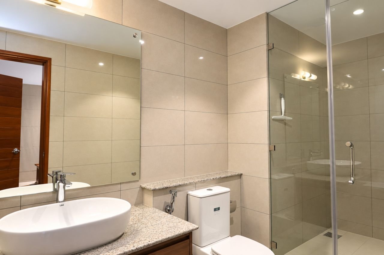 Fully Furnished Luxury 3 Bedroom Apartment for Rentin in Kotte Colombo - photo 10