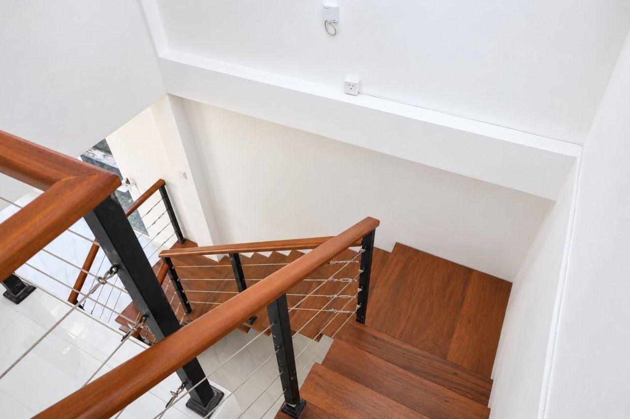 Modern spacious two-storey house for rent - photo 11