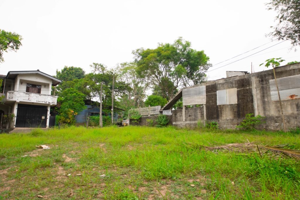 Land for sale in Athurugiriya close Millennium City