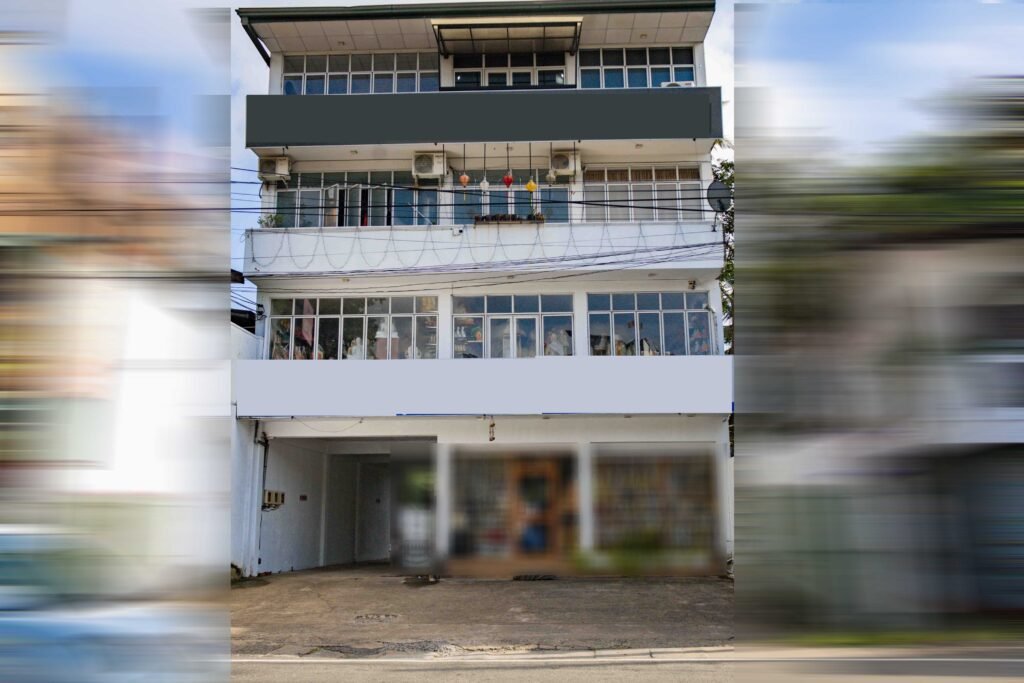 Four storey building for sale in Boralesgamuwa