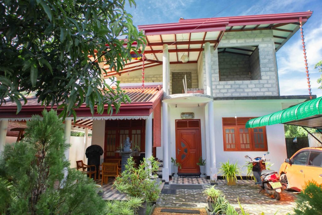 Two storey house for sale in Bandaragama