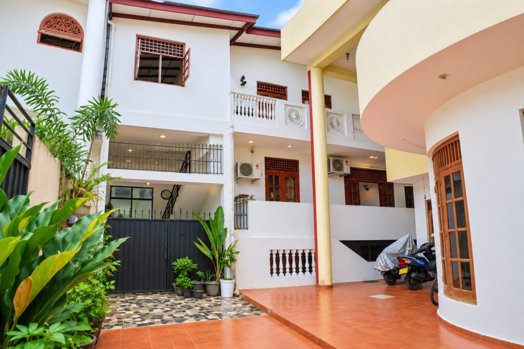 Three Storey House for Sale in Maharagama Pamunuwa